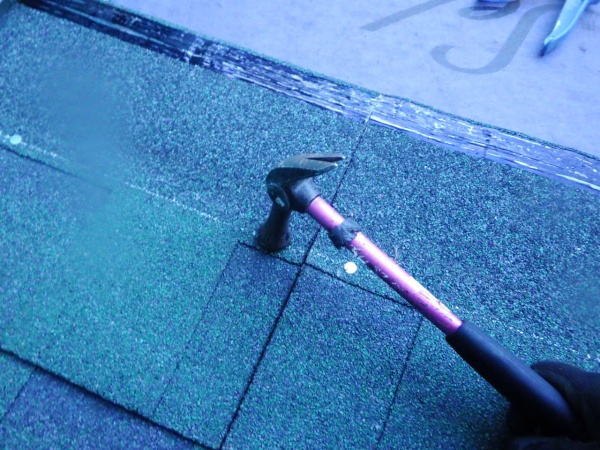 ルーフの固定中です