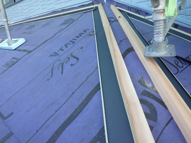 板金下地を取り付けました