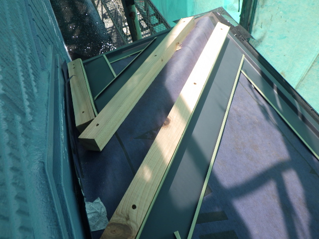 板金下地を取り付けました