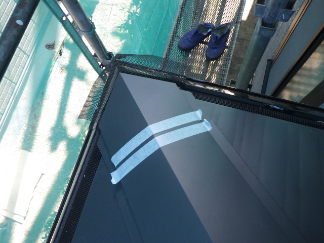 シーリング用の養生をしました