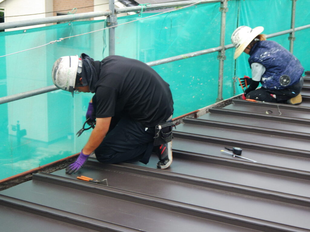 軒先側の納中です