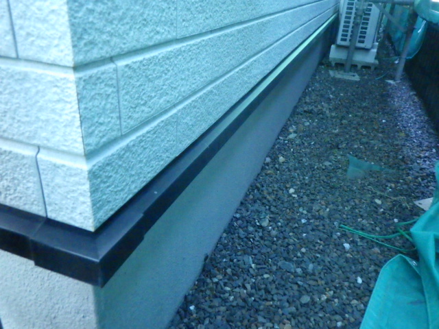 土台水切りの施工前です