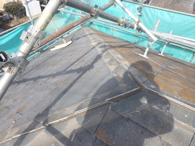 大屋根の役物撤去終了です