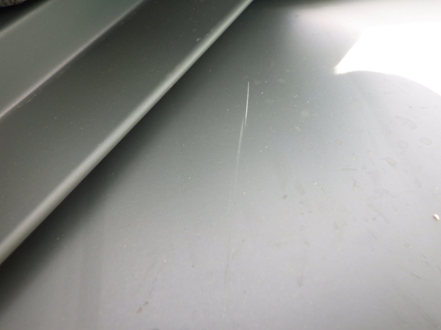 作業中に付いた傷です