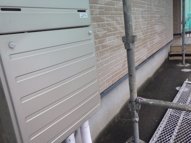 下段ガス器具周りの施工前です