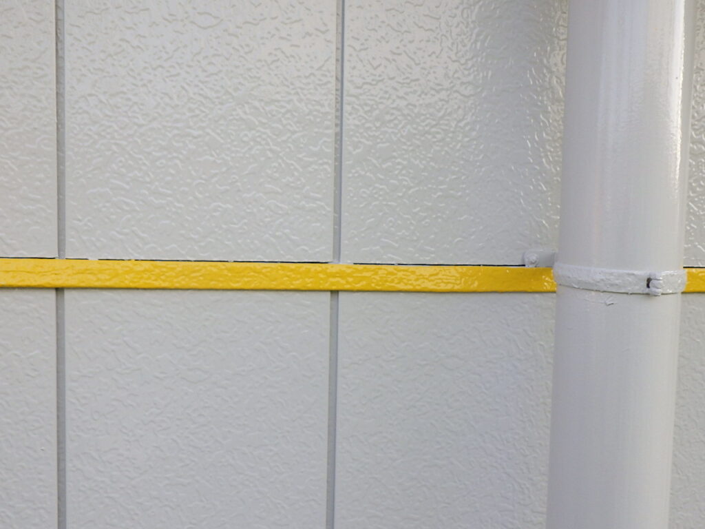 外壁補修の塗装終了です