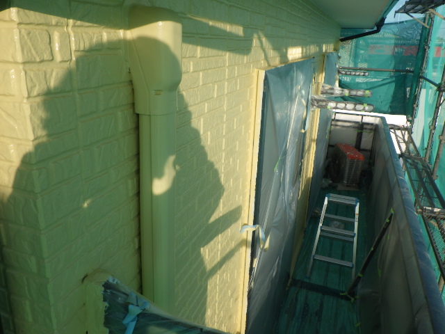 外壁の上塗り塗装終了です