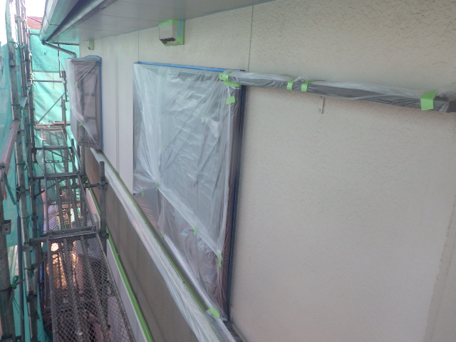 雨戸周りの養生が終了しました