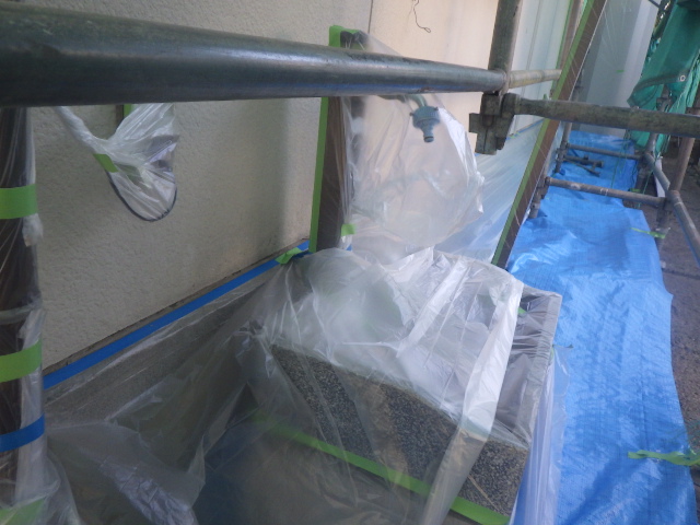 付帯物の養生が終了しました