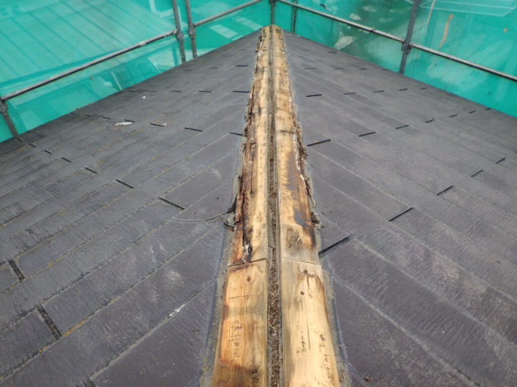 棟板金の撤去終了です