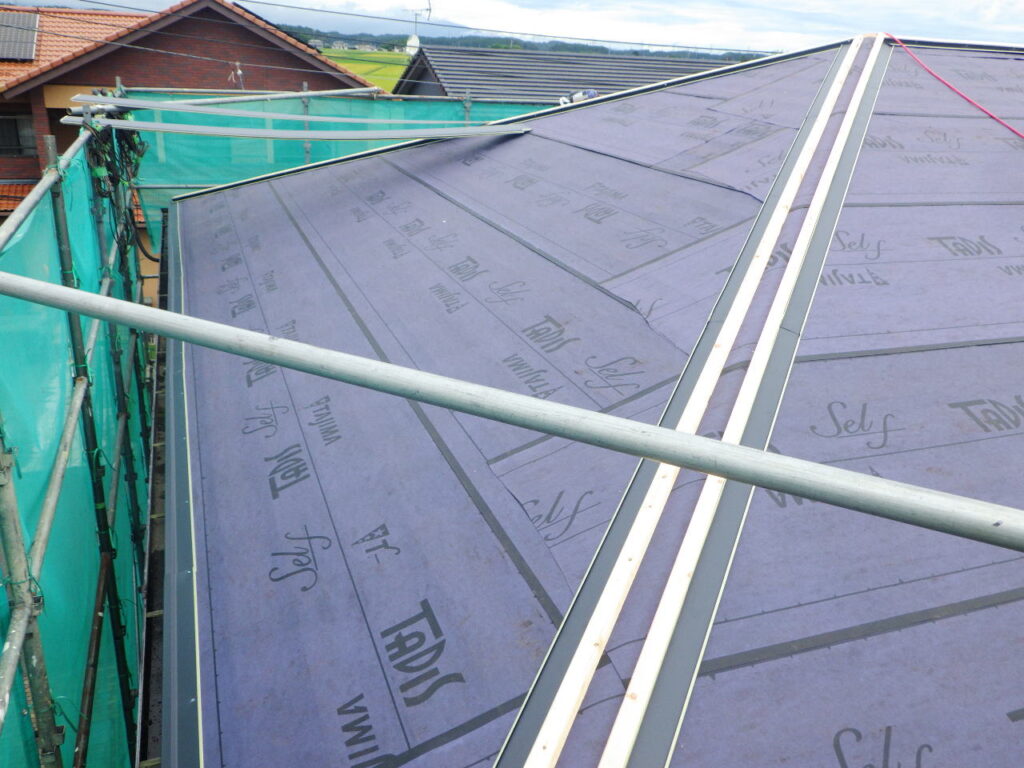 役物板金の取り付け終了です