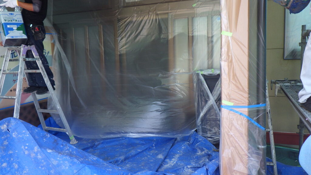 外壁塗装用の養生が終了しました