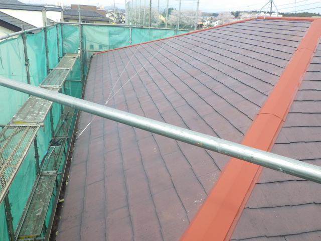 屋根下塗り塗装終了です