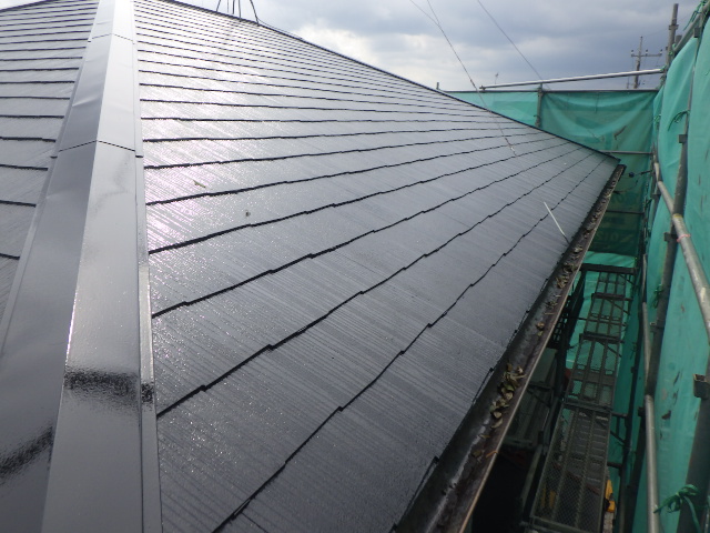 屋根上塗り塗装終了です