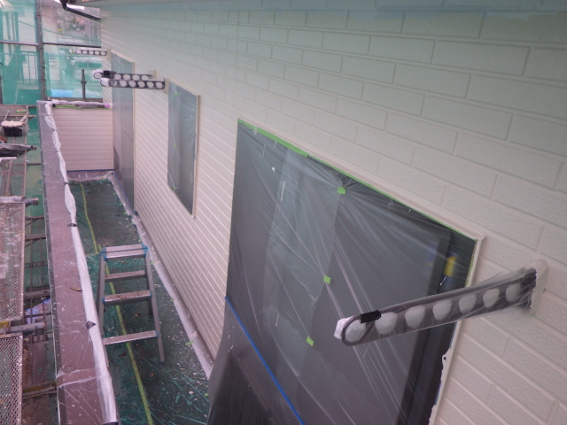 外壁上塗り塗装終了です