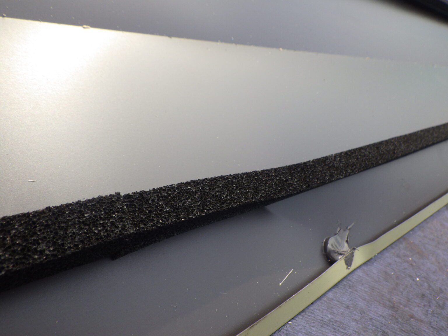 谷樋にケミカル面戸を取り付けました