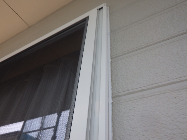 シーリングの打ち替え終了です