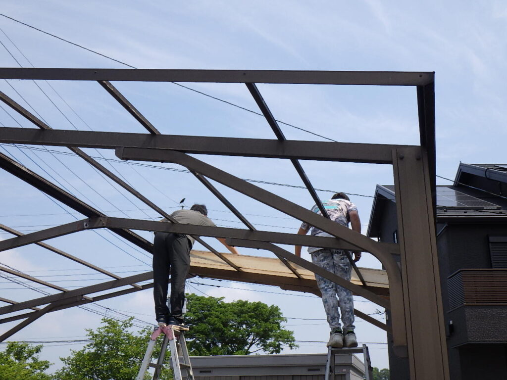 波板撤去中です