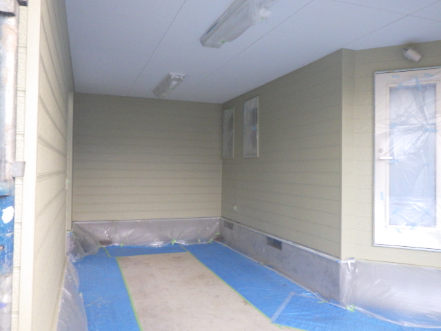 外壁上塗り終了です