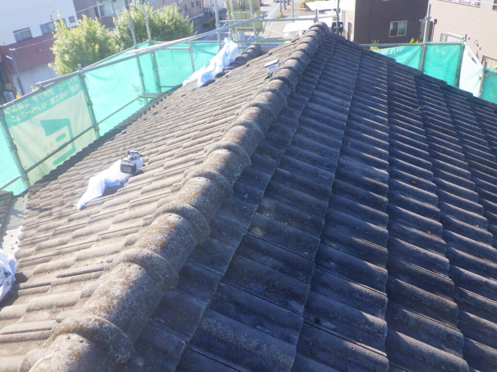 丸瓦を葺き直しました