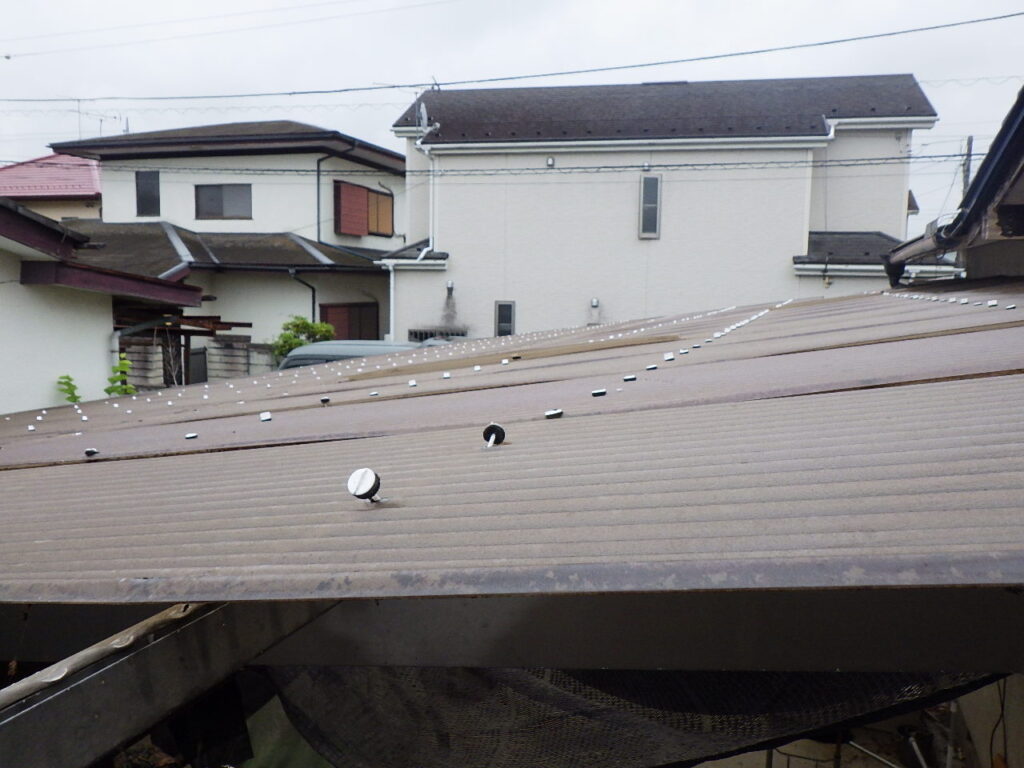 施工前のガレージ屋根の状態です