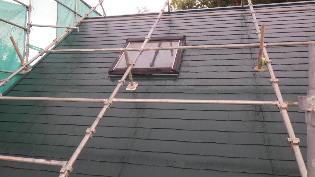 スレート屋根の塗装工事が終了しました