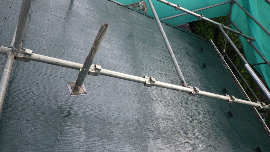 スレート屋根の塗装工事が終了しました