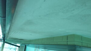 施行前の軒天の状態です