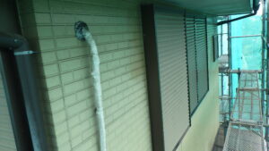 施行前の２階外壁の状態です