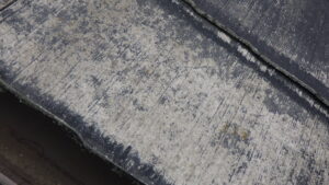 高圧洗浄後の屋根の状態です