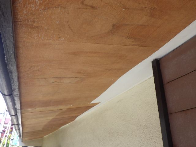 軒天剥がし終了です