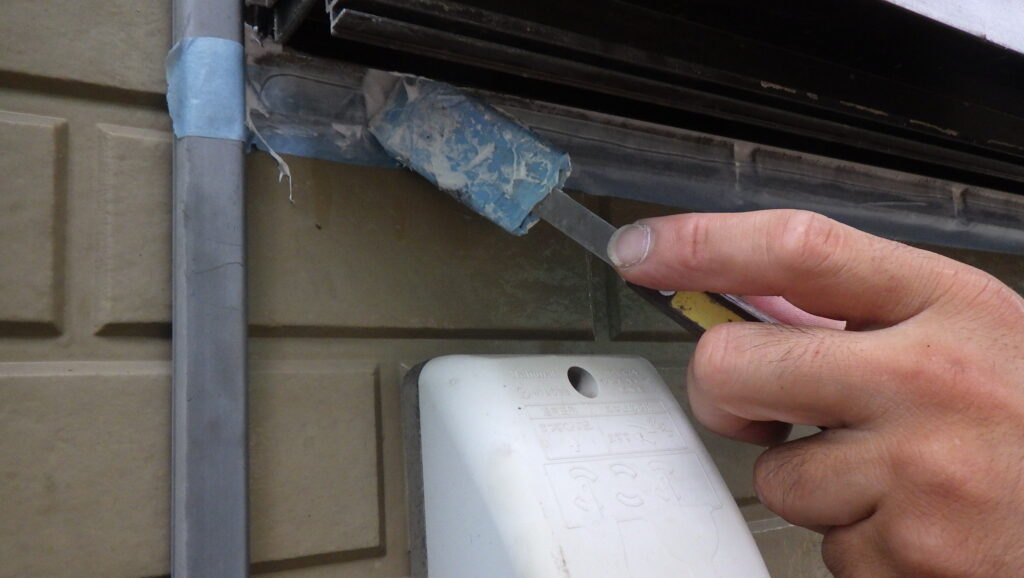 シーリング中です