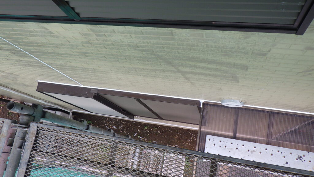 シーリングの打ち替え増しです