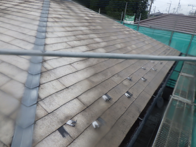 高圧洗浄後の屋根の状態です