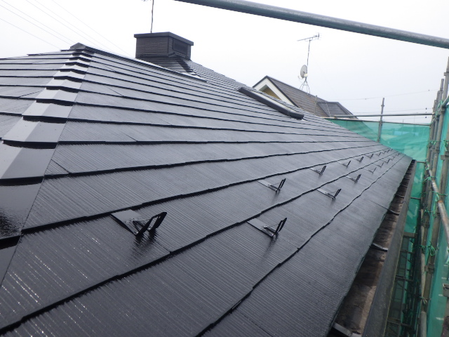 塗装後の屋根の状態です
