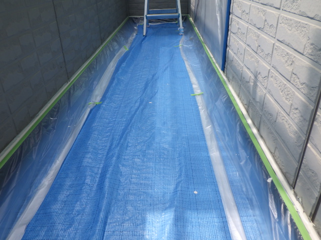 取り合いのシーリングをしました