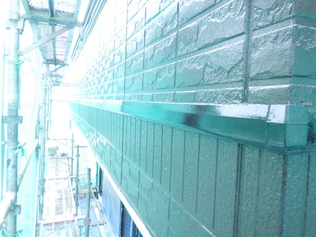 付帯部２回目塗装終了です