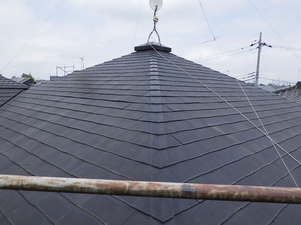 洗浄後の屋根の状態です