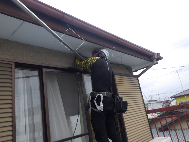 テレビアンテナ線の移動中です