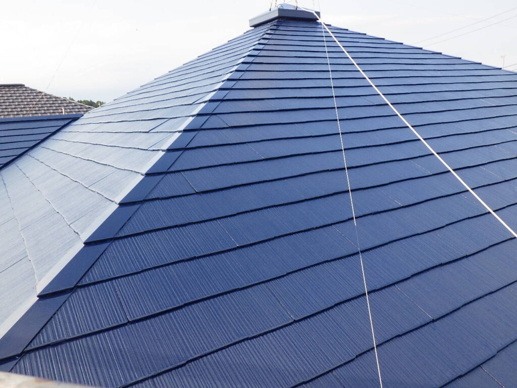 屋根上塗り塗装終了です