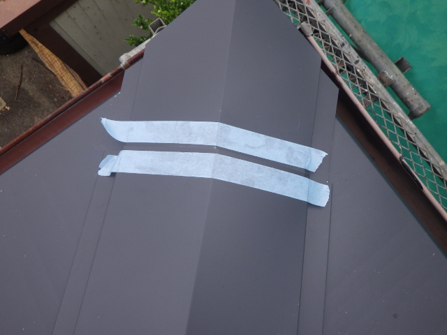 シーリング用養生をしました