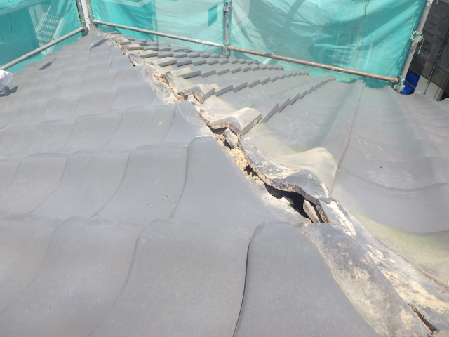 既存台面を撤去しました