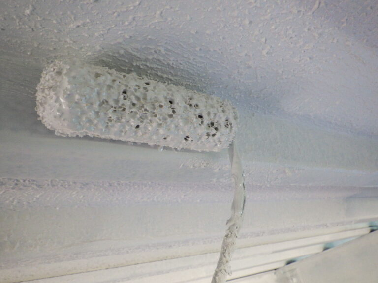 ケツロナインの１回目塗装中です