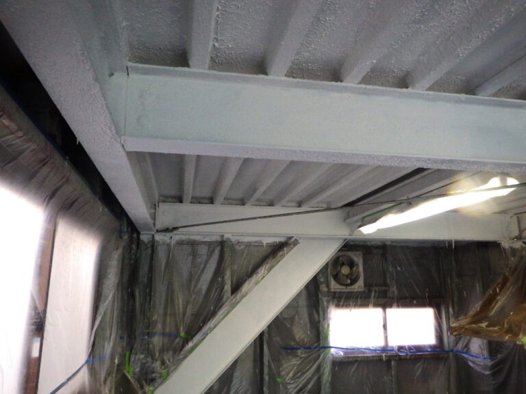 １回目のケツロナイン塗装が終了しました