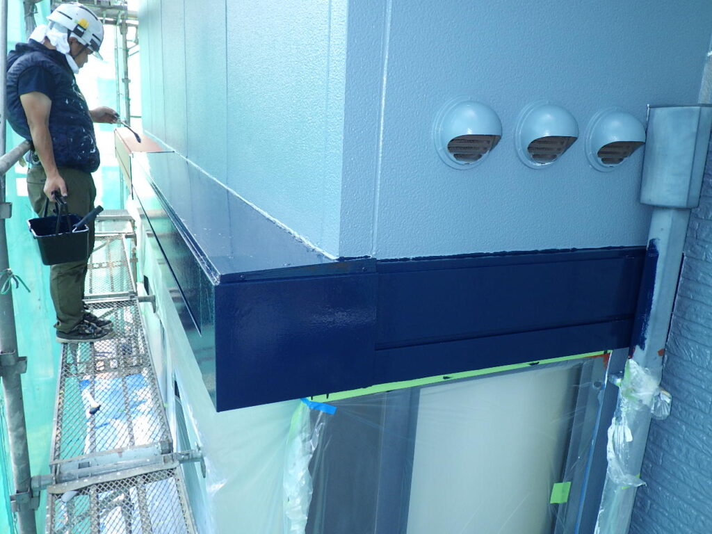 幕板中塗り塗装終了です