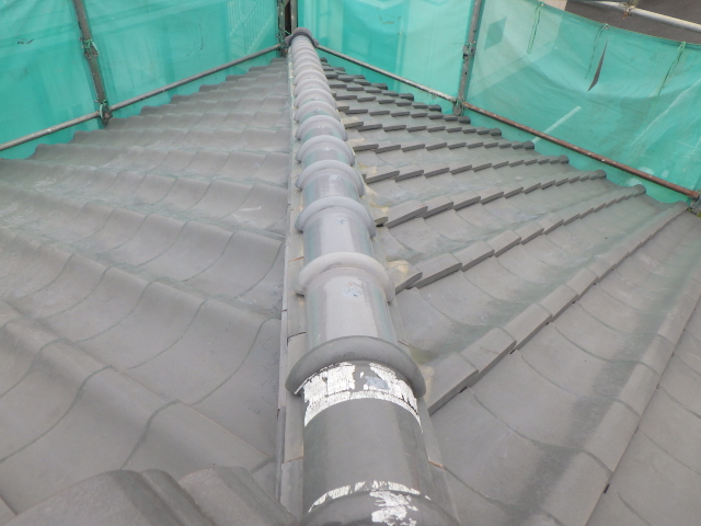 丸瓦取り付け終了です