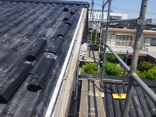 袖瓦を撤去しました