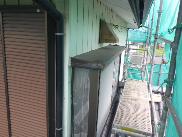 洗浄前の２階外壁の状態です