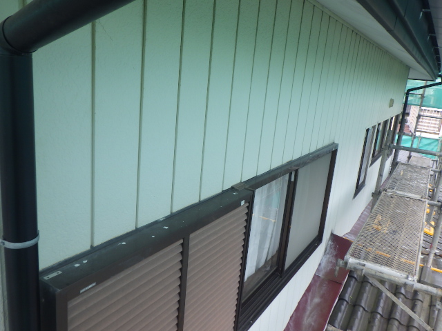 洗浄前の２階外壁の状態です