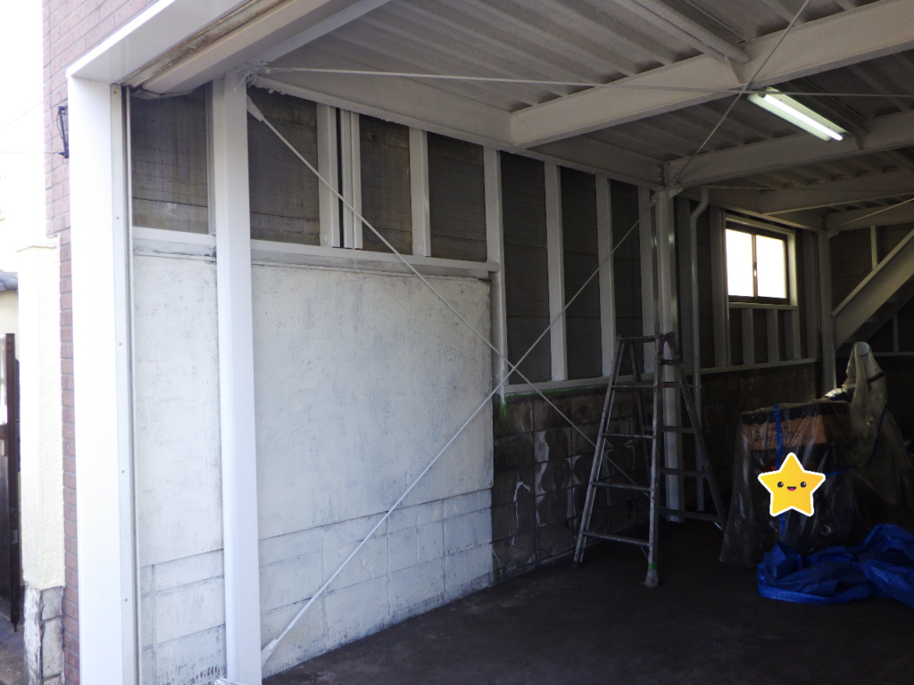 車庫内鉄部中塗りが終了しました